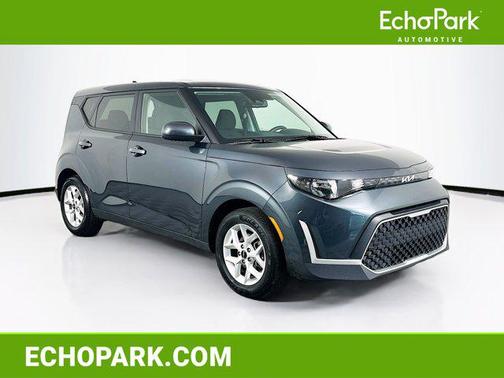 Gravity Gray 2025 Kia Soul LX