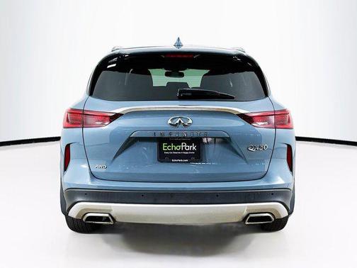 2022 INFINITI QX50 LUXE AWD
