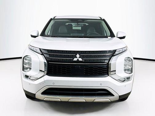 2024 Mitsubishi Outlander SE 2.5 2WD