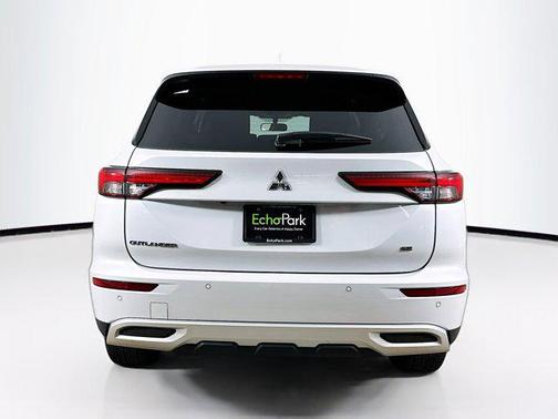 2024 Mitsubishi Outlander SE 2.5 2WD