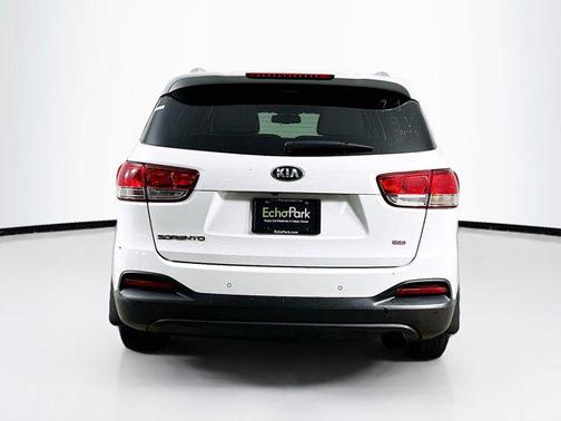 2018 Kia Sorento LX