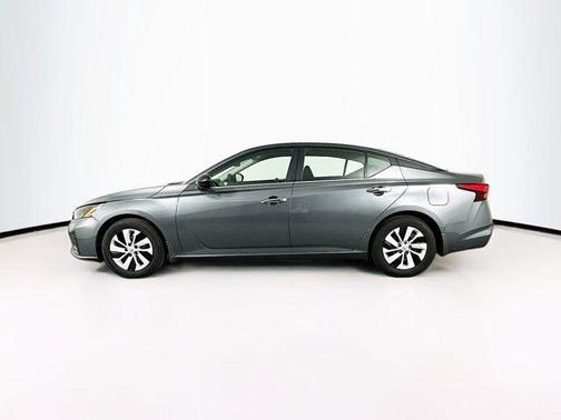 2024 Nissan Altima S FWD