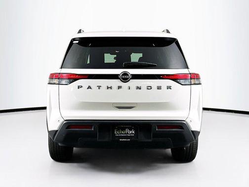 2025 Nissan Pathfinder SV FWD