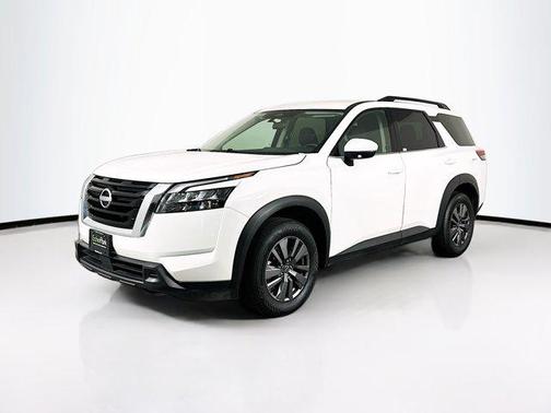2025 Nissan Pathfinder SV FWD