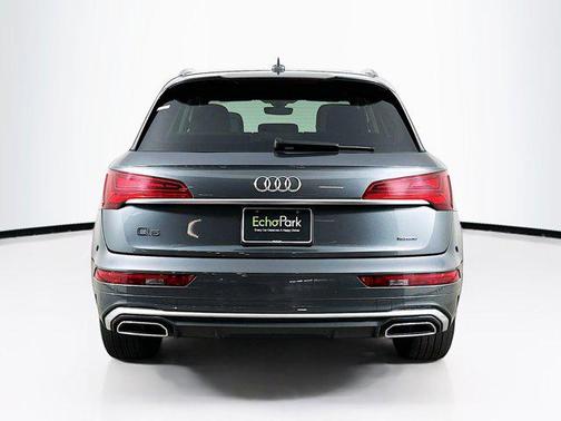 2022 Audi Q5 45 S line Premium