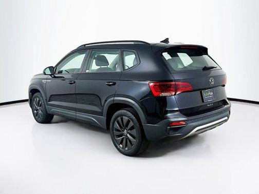 Deep Black Pearl 2024 Volkswagen Taos 1.5T S