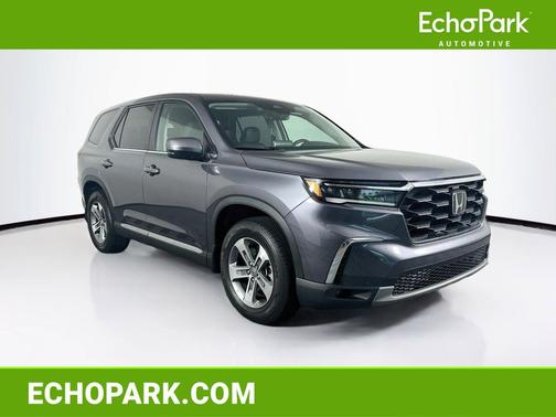 Modern Steel Metallic 2024 Honda Pilot EX-L