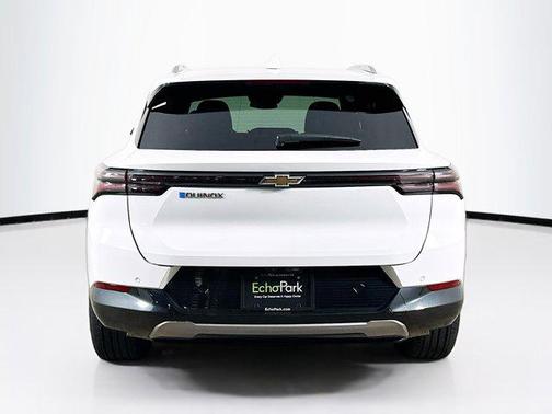 Summit White 2025 Chevrolet Equinox EV LT