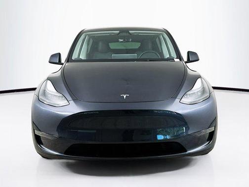 2025 Tesla Model Y Long Range Dual Motor All-Wheel Drive