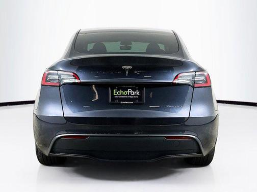 2025 Tesla Model Y Long Range Dual Motor All-Wheel Drive