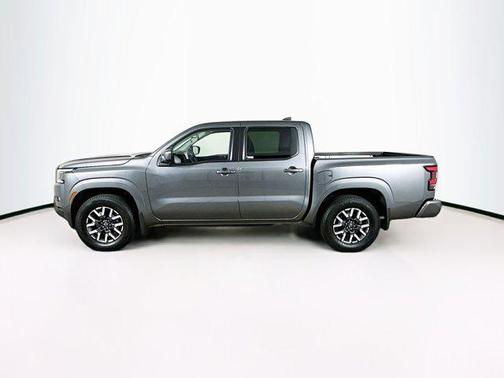 2024 Nissan Frontier SL