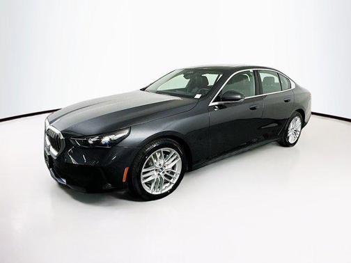 2024 BMW 530 530i