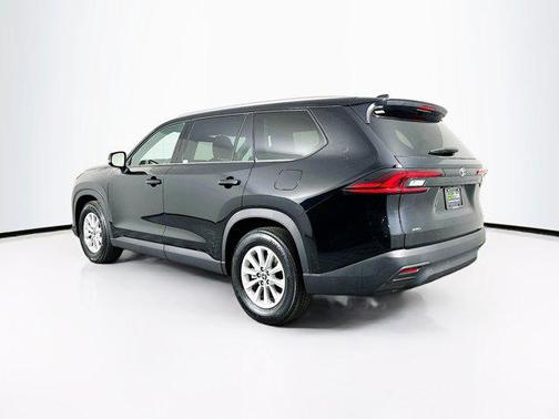 2025 Toyota Grand Highlander XLE