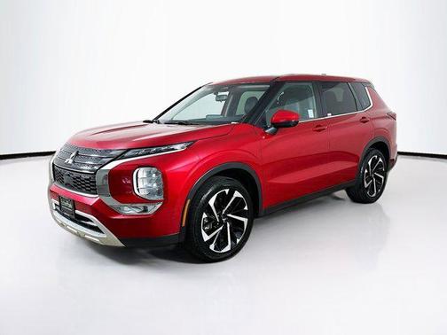 Red Diamond 2024 Mitsubishi Outlander SE 2.5 2WD