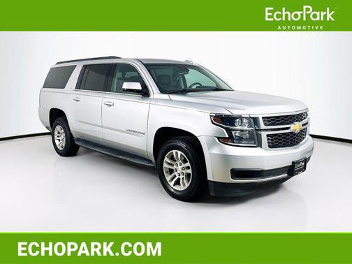 Silver Ice Metallic 2018 Chevrolet Suburban LT