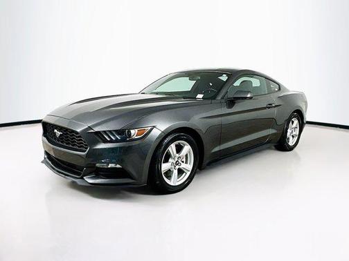 2017 Ford Mustang V6