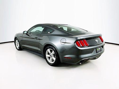2017 Ford Mustang V6