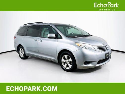 Silver Sky Metallic 2017 Toyota Sienna LE