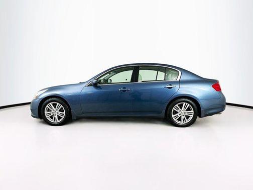 2010 INFINITI G37 Journey