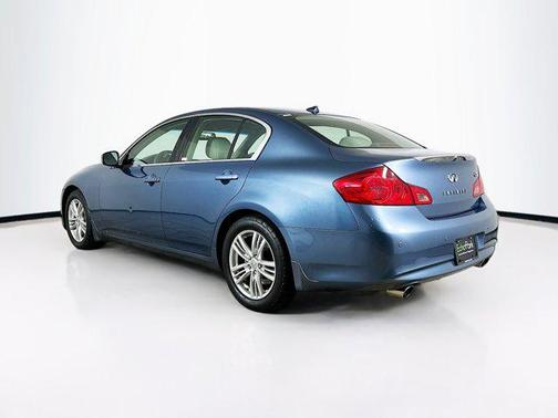 2010 INFINITI G37 Journey