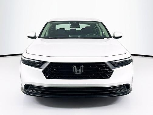 Platinum White Pearl 2023 Honda Accord LX 1.5T