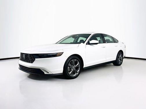 Platinum White Pearl 2024 Honda Accord EX