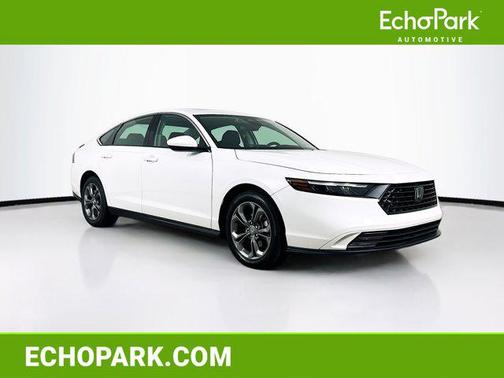 Platinum White Pearl 2024 Honda Accord EX
