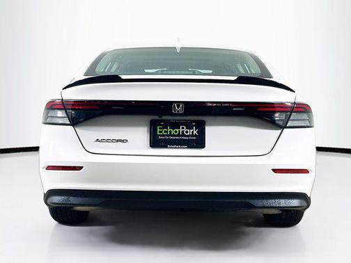 Platinum White Pearl 2024 Honda Accord EX