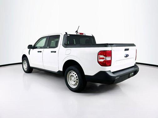 Oxford White 2024 Ford Maverick XL