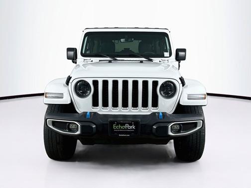 Bright White Clearcoat 2023 Jeep Wrangler 4xe Sahara
