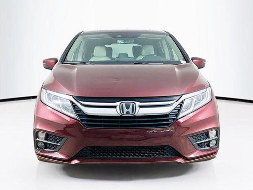 Deep Scarlet Pearl 2019 Honda Odyssey EX-L