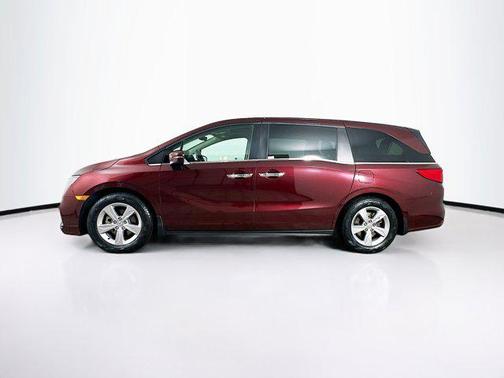 Deep Scarlet Pearl 2019 Honda Odyssey EX-L