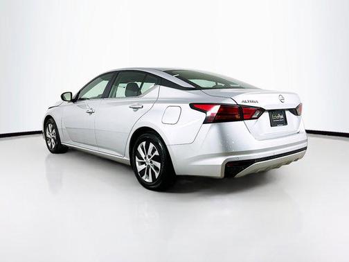 2024 Nissan Altima S FWD