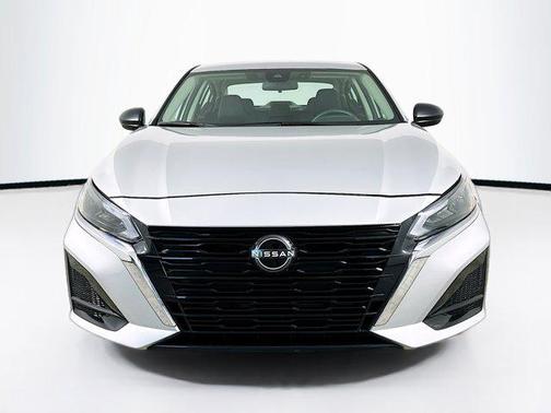 2024 Nissan Altima S FWD