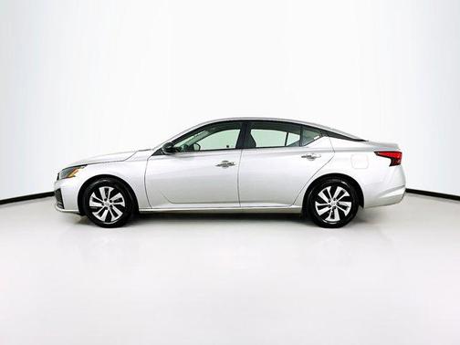 2024 Nissan Altima S FWD
