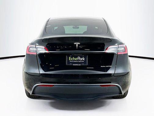 2024 Tesla Model Y Long Range Dual Motor All-Wheel Drive