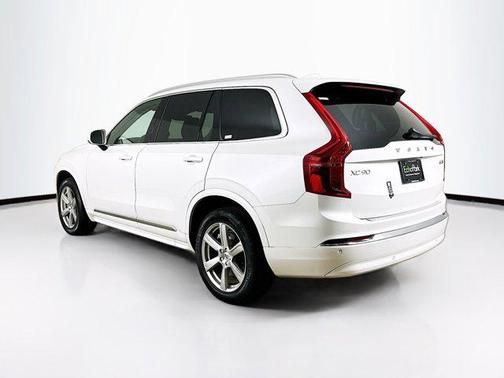 2024 Volvo XC90 B5 Core Bright Theme