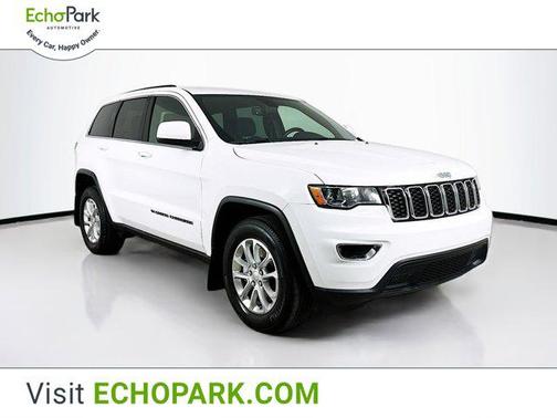 2022 Jeep Grand Cherokee Laredo