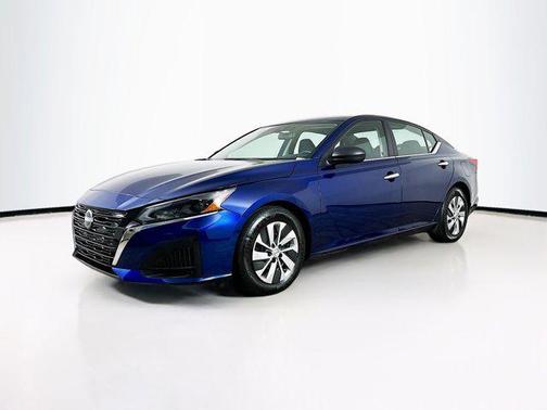 2024 Nissan Altima S FWD