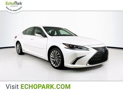 2022 Lexus ES 300h Ultra Luxury