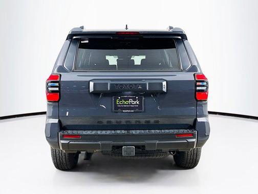 2025 Toyota 4Runner TRD Off Road