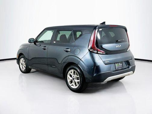 Gravity Gray 2025 Kia Soul LX