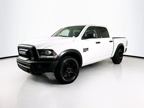 2024 RAM 1500 Classic Warlock Crew Cab 4x4 5'7' Box