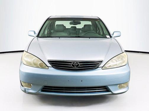 2005 Toyota Camry XLE V6