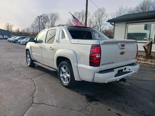 2013 Chevrolet Avalanche LTZ