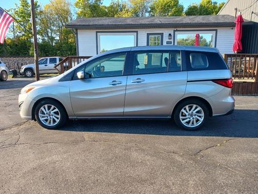 2013 Mazda Mazda5 Sport