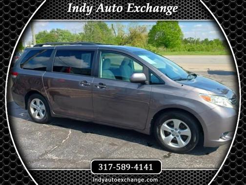 2011 Toyota Sienna LE