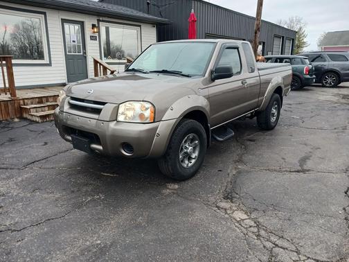 2003 Nissan Frontier XE Desert Runner King Cab
