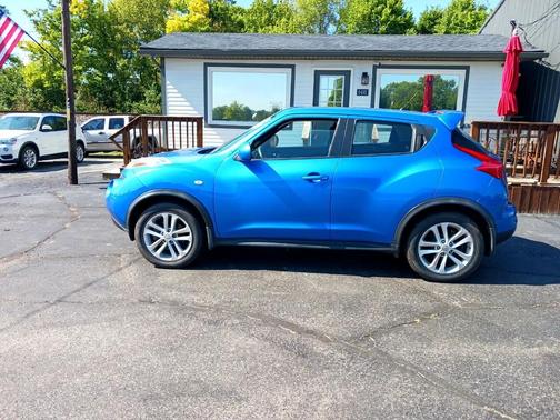 2011 Nissan Juke S