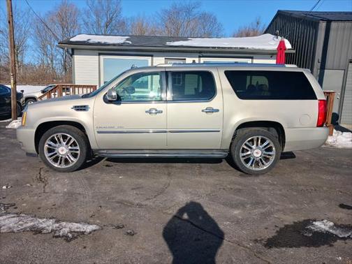 2013 Cadillac Escalade ESV Luxury
